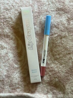 TYS Beauty Lip Crayon